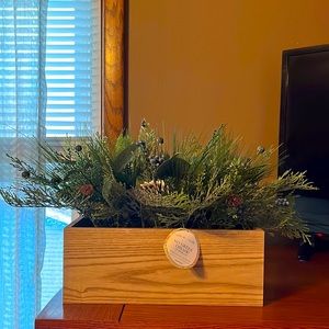 Allen & Roth Potted Greenery with Berries New with Tags
